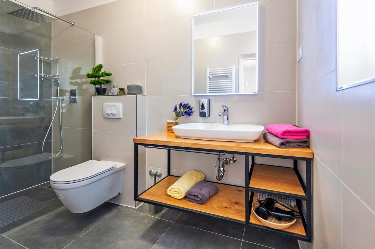 Apartment&Rooms Graciela Rovinj Buitenkant foto