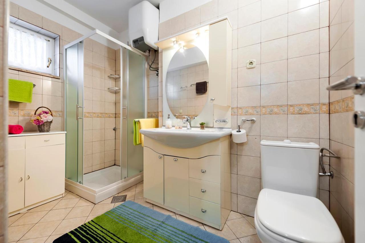 Apartment&Rooms Graciela Rovinj Buitenkant foto